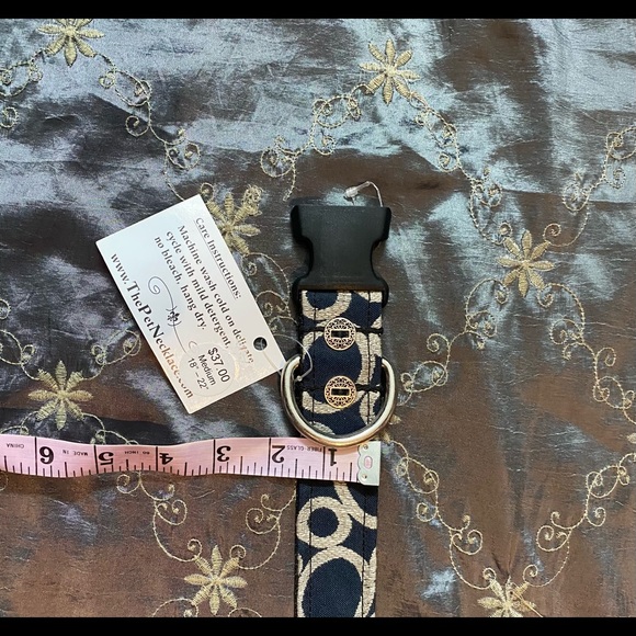 The Pet Necklace Designer Dog Collar - Picture 5 of 5